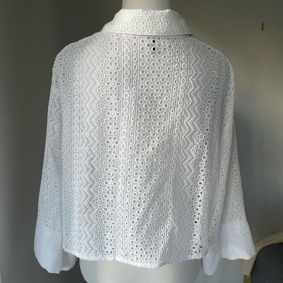 BCBGMaxAzria Eyelet Crop Top - Picture 5 of 6